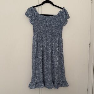 Smocked Puff-Sleeve Blue Floral Peasant Farm Flattering Dress - Medium